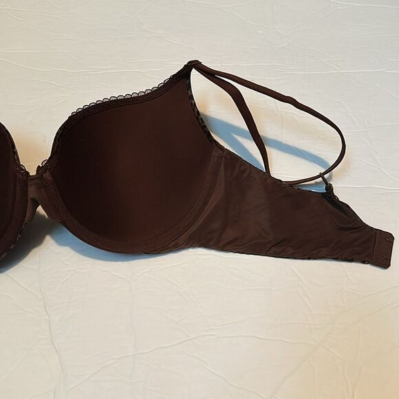 Body By Victoria Perfect Shape Push-Up Smooth Bra by Victoria's Secret 34D - Picture 11 of 11